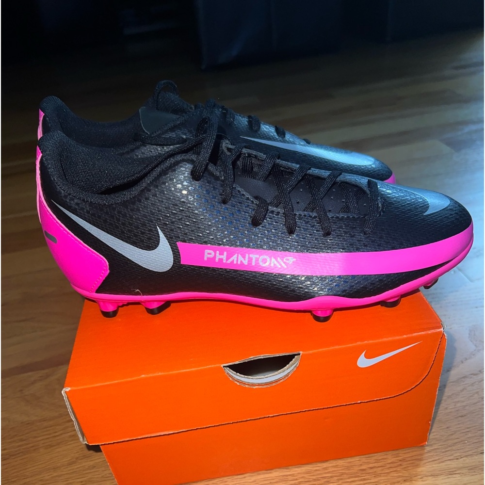 Nike Girls Soccer Cleats